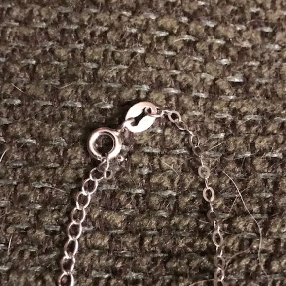 Cute Sterling Silver Penquin Charm with Sterling Chain - Picture 4 of 8